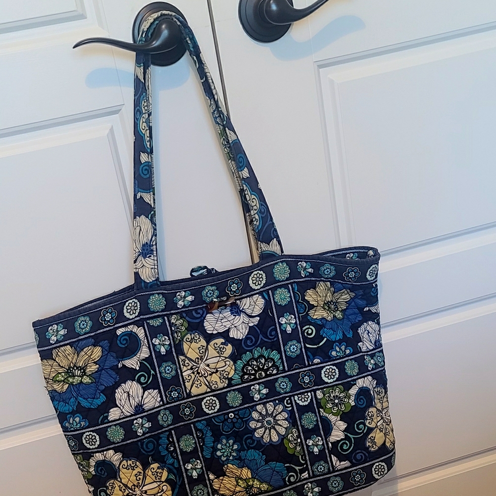 Vera Bradley Large Tic Tac Tote